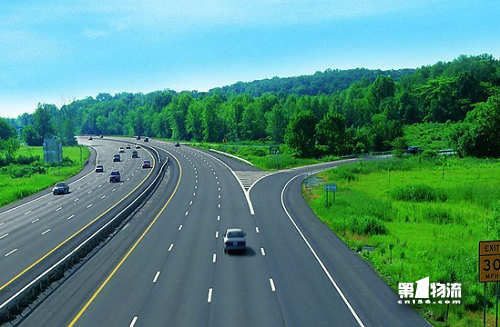 湖北6月起下调高速公路通行费收费标准 降低货运运输成本